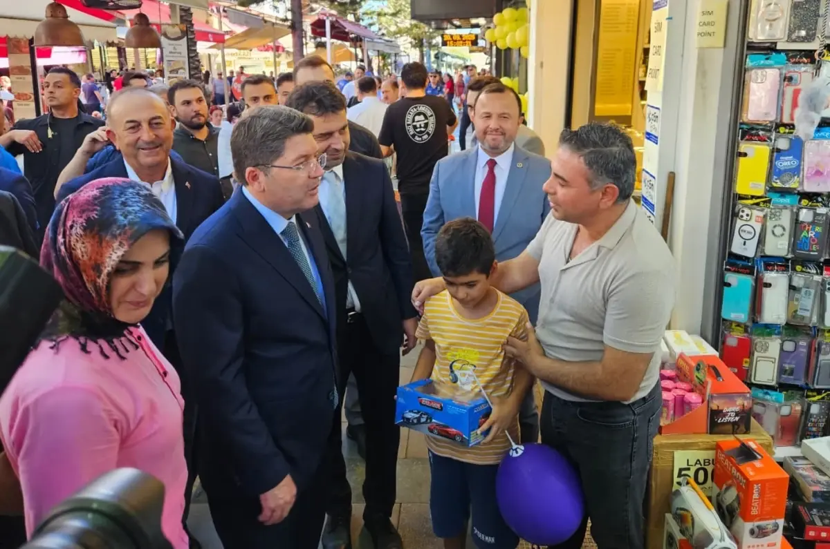 Bakan Tunç’tan Esnaf Ziyareti