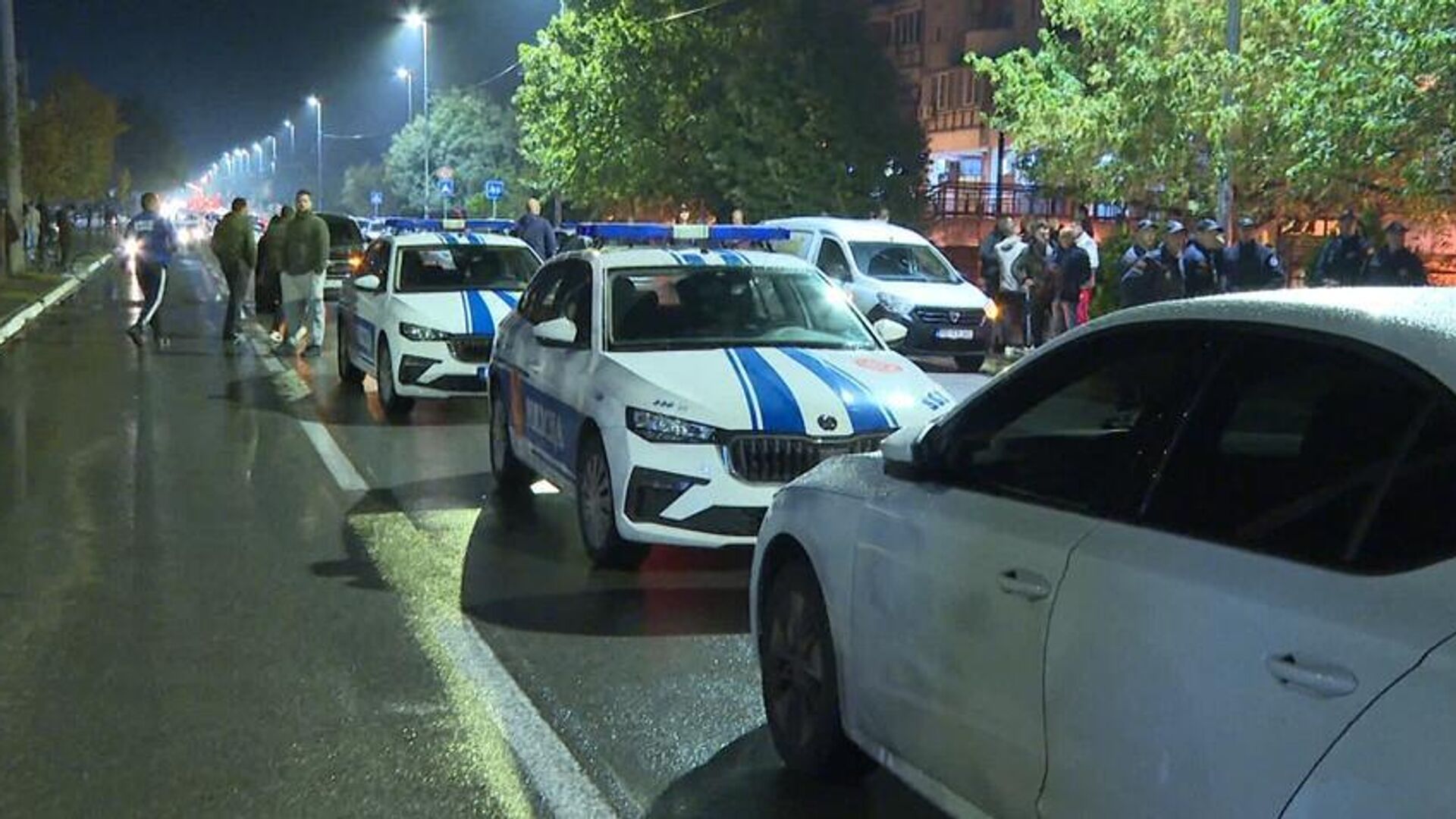 Karadağ krizinde son durum: Türk dükkanlarına saldırı, hükümete ‘çekilme’ tehdidi, suç etnikleştirildi mi?