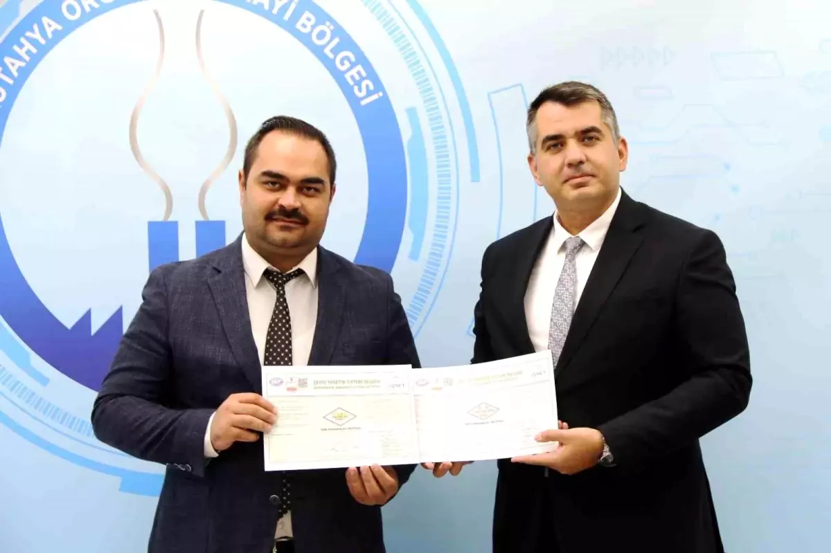 Kütahya OSB’den Üç Belge Birden!