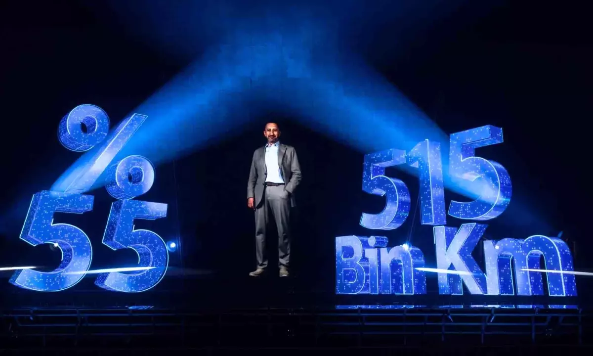Türk Telekom’dan 5G hologram ile canlı basın toplantısı