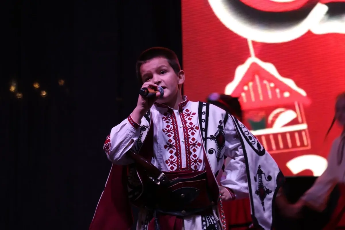 Sofya’da Geleneksel Noel Pazarı Açıldı