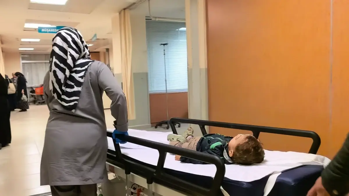 Torpil Patladı: 2 Yaşındaki Çocuk Gözünden Yaralandı