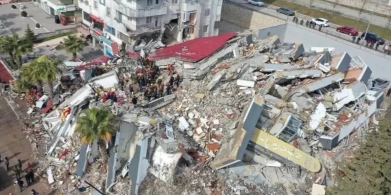 35 kişi yaşamını yitirmişti: Ezgi Apartmanı davasında mahkemeden bilirkişi hakkında suç duyurusu