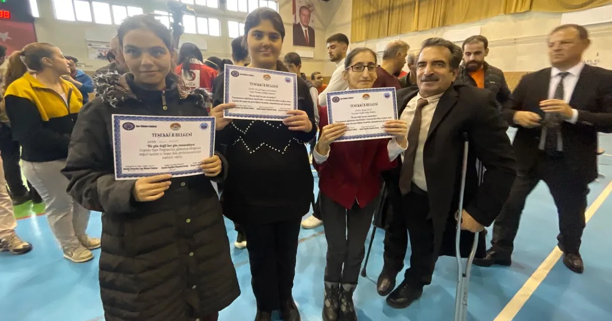 Erzurum’da özel bireyleri ve kurumları buluşturan farkındalık