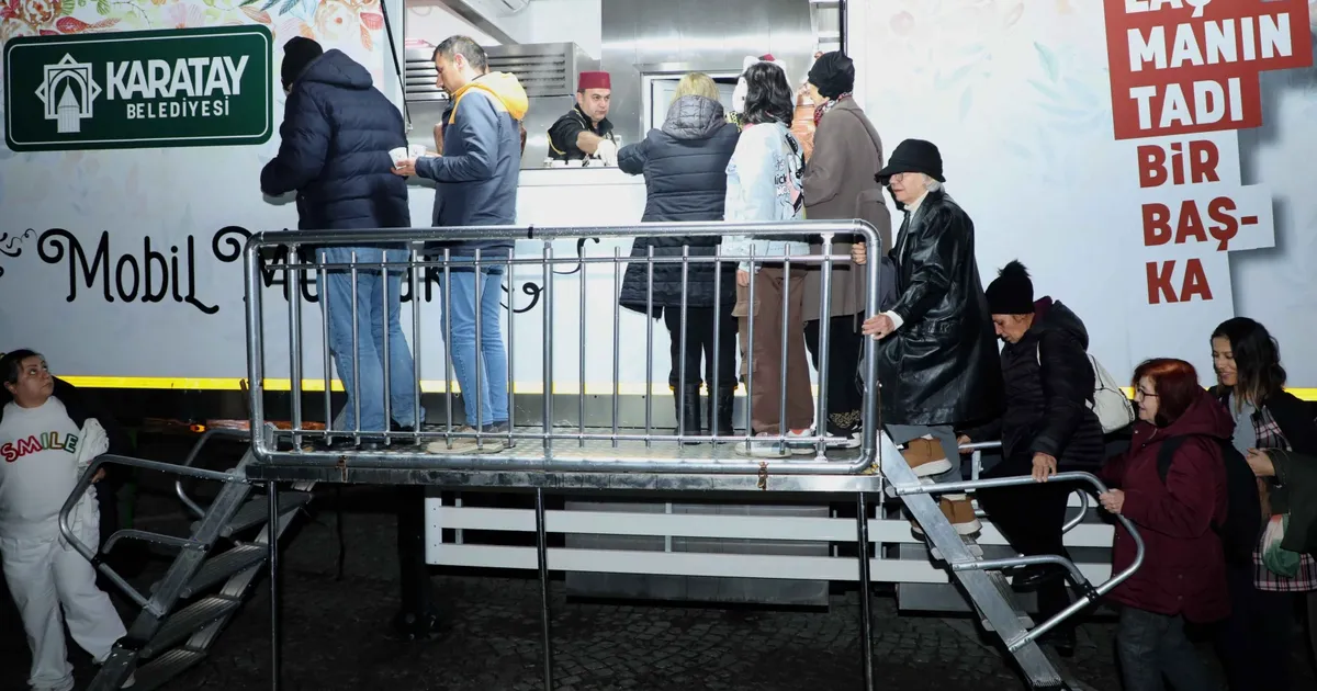 Konya Karatay’da sahlep geleneği bu yıl da sürüyor