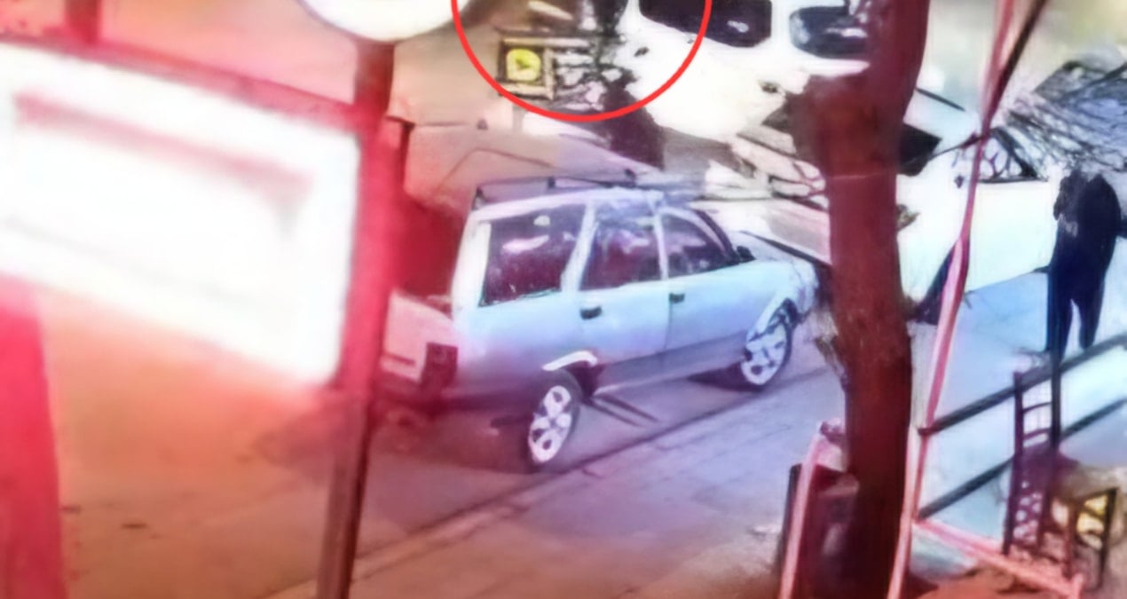 Yol vermedi diye kuryeyi yüzünden bıçakladılar!