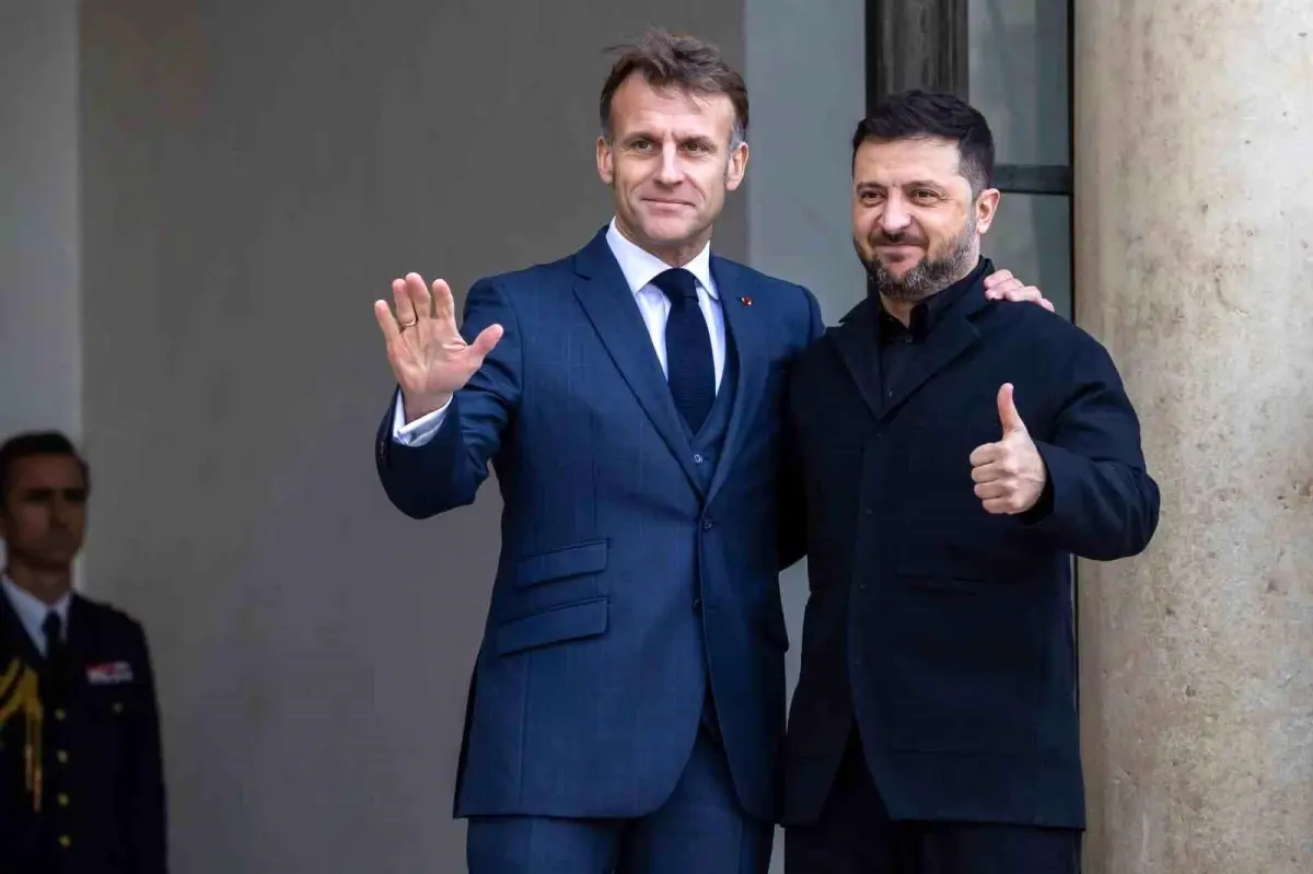 Zelenskiy ve Macron Paris’te Bir Araya Geliyor