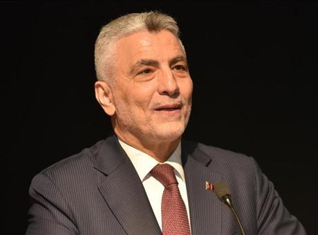 'İspanya’ya ihracatın ilk kez 10 milyar doları aşması, güçlü ve istikrarlı ekonomik yürüyüşün göstergesidir'