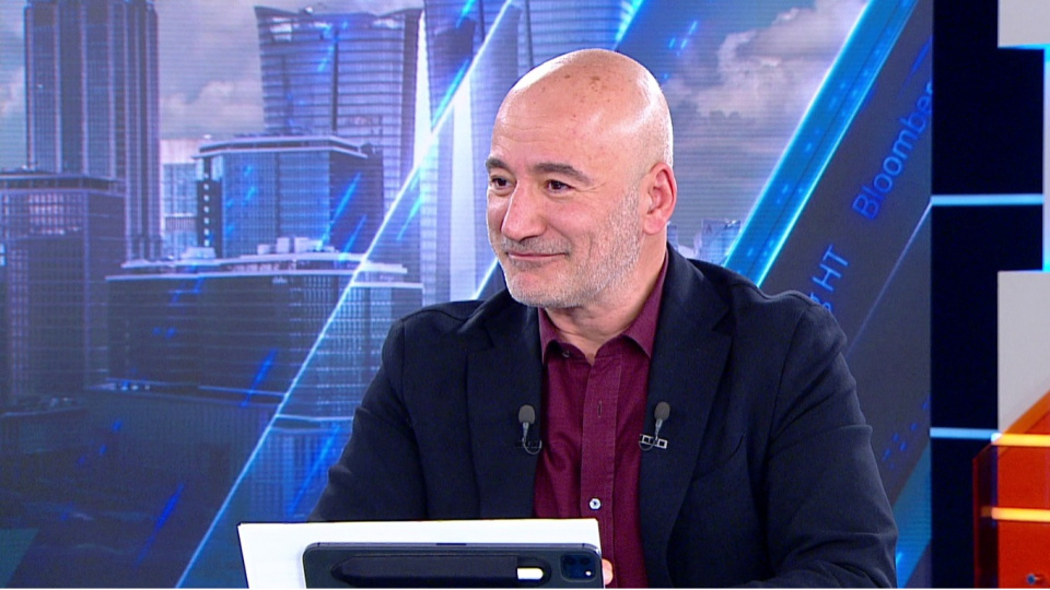 "Jeoekonomik ve jeopolitik riskleri yapay zeka üzerinden okumak mümkün"