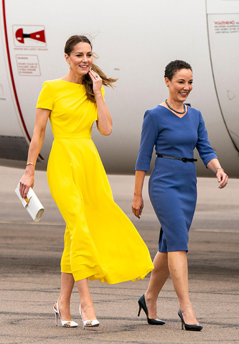 Kate Middleton’ın Sarı Elbisesiyle Unutulmaz Anları